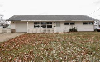 featured image of 4114 Woodmere Dr