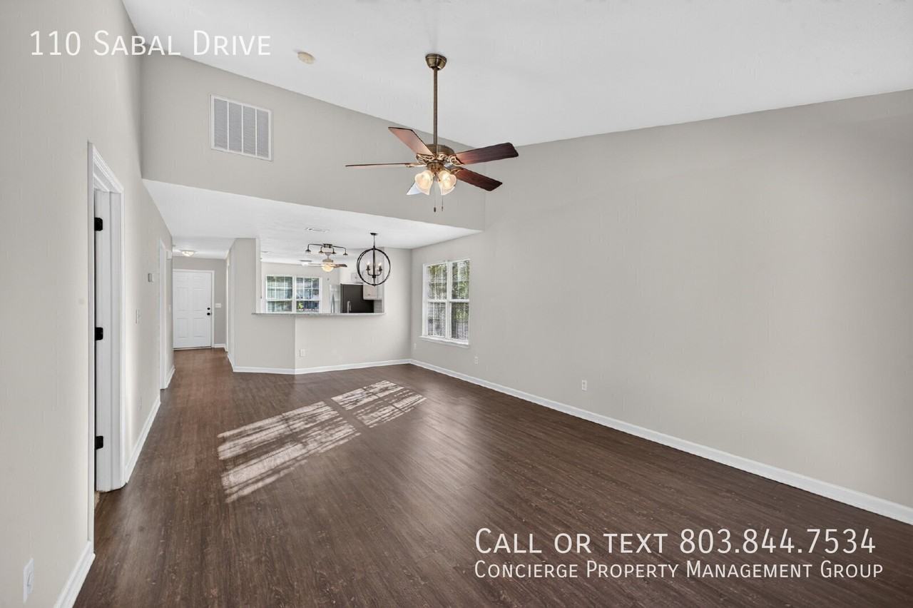 110 Sabal Dr - Photo 2 of 22
