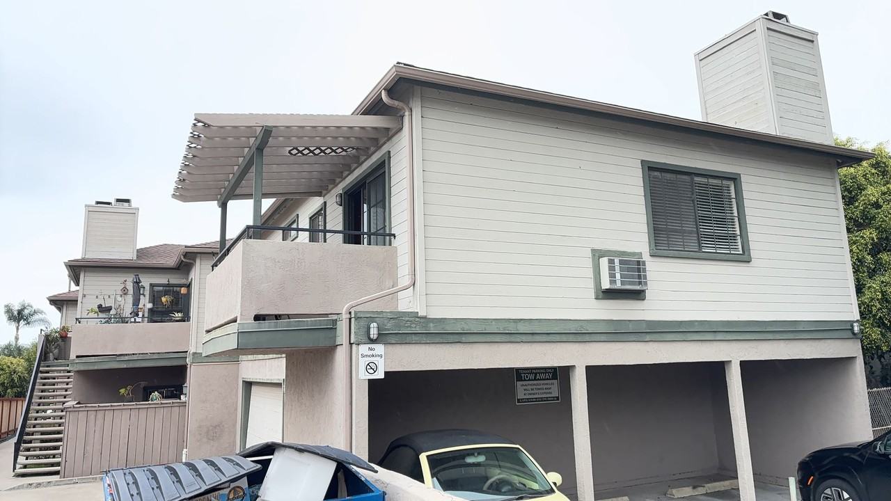 535 Glover Ave - Photo 5 of 6