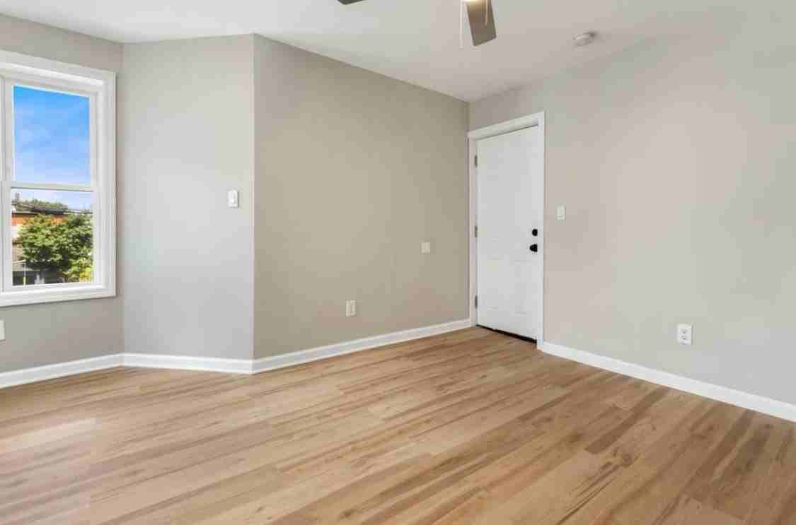 11 Clarendon Ave #2 - Photo 4 of 20