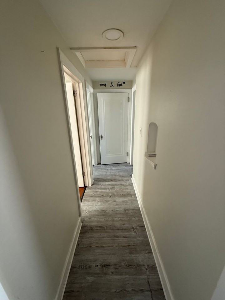 210 5th Ave - Photo 6 of 9