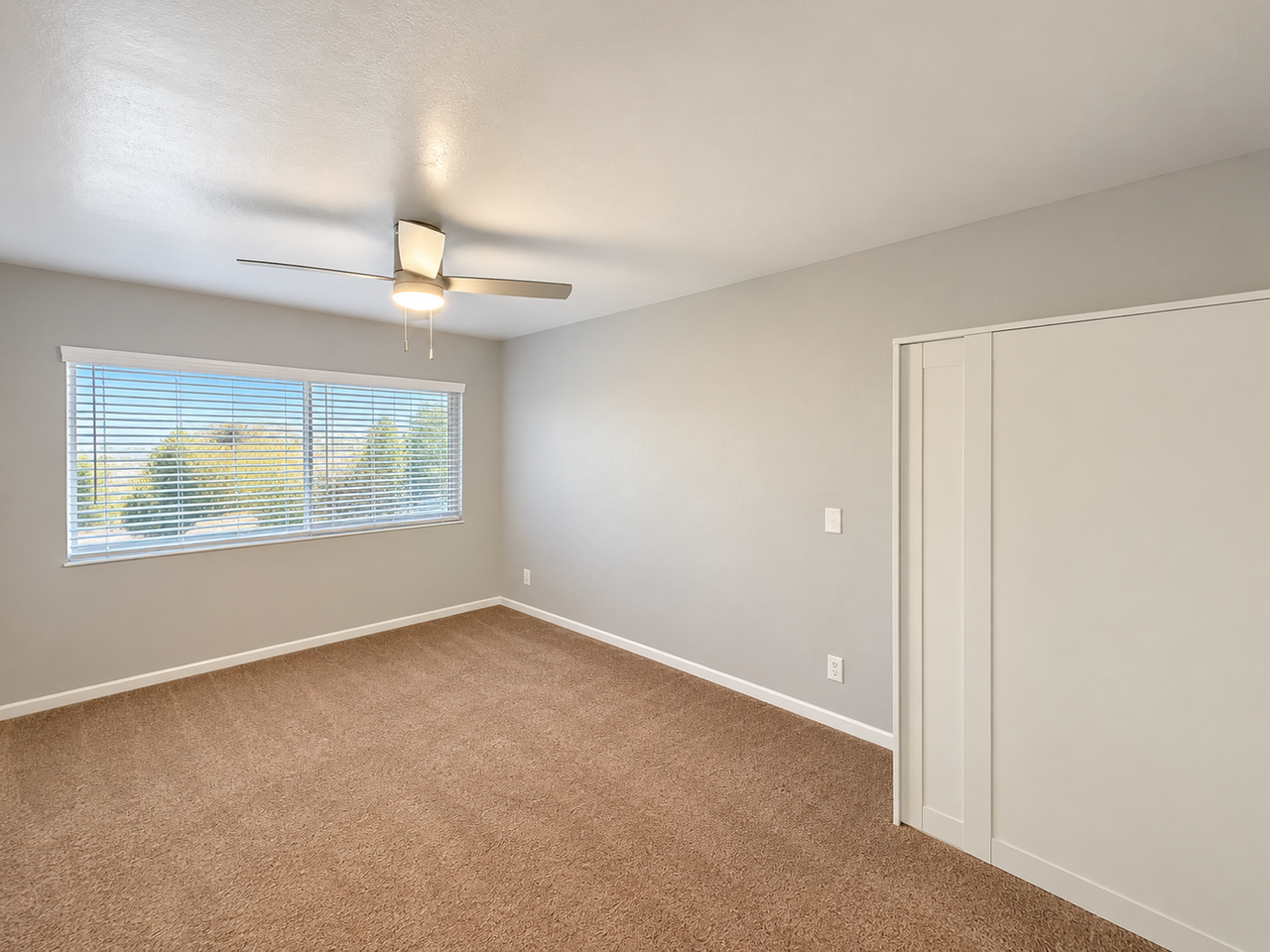 5365 E Falls View Dr - Photo 7 of 27