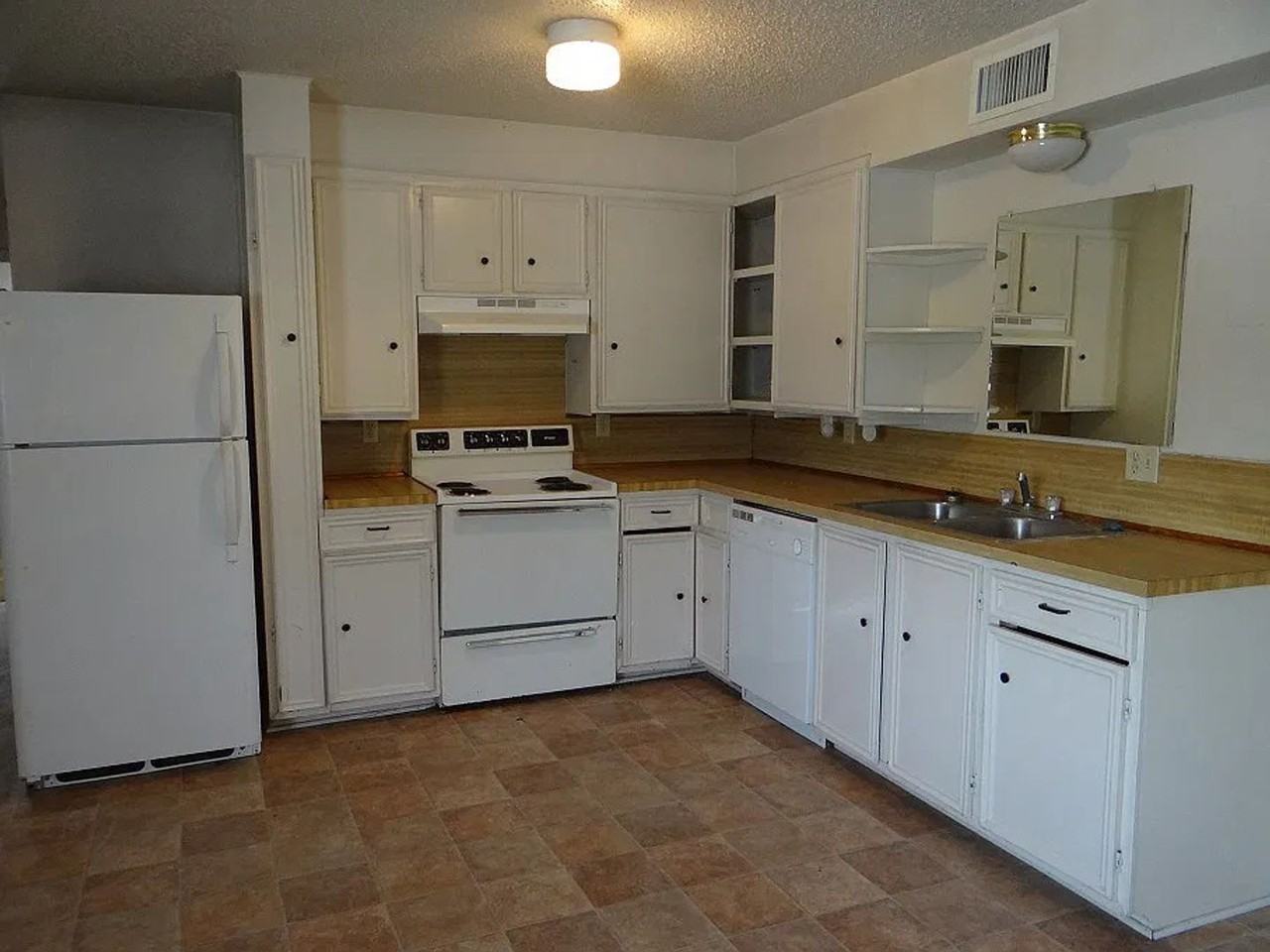101 1st Ave - Photo 2 of 7