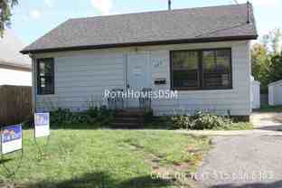 323 Hartford Ave - Photo 1 of 1