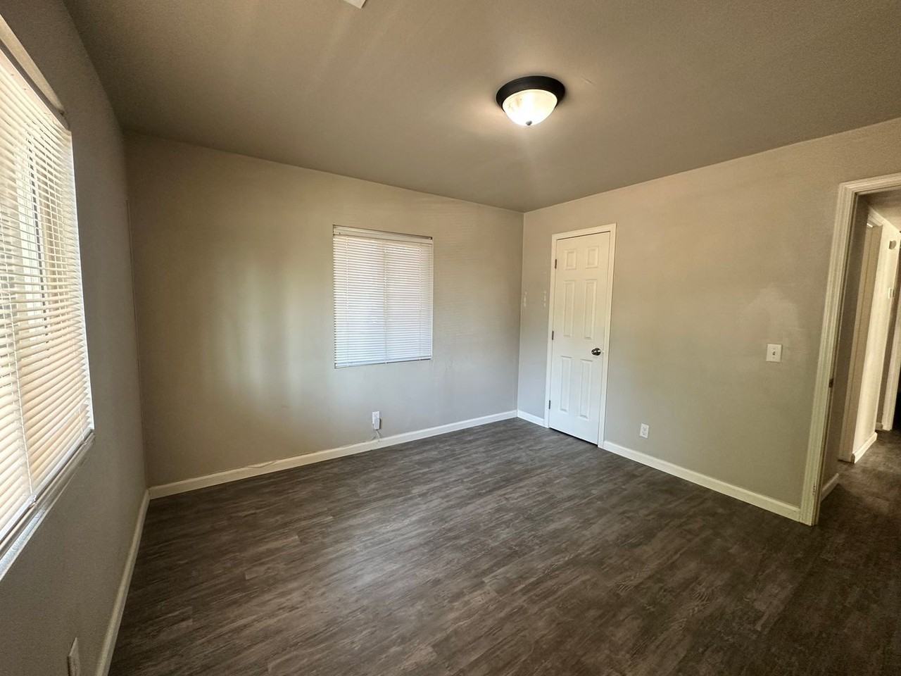 534 S Los Angeles St - Photo 4 of 12