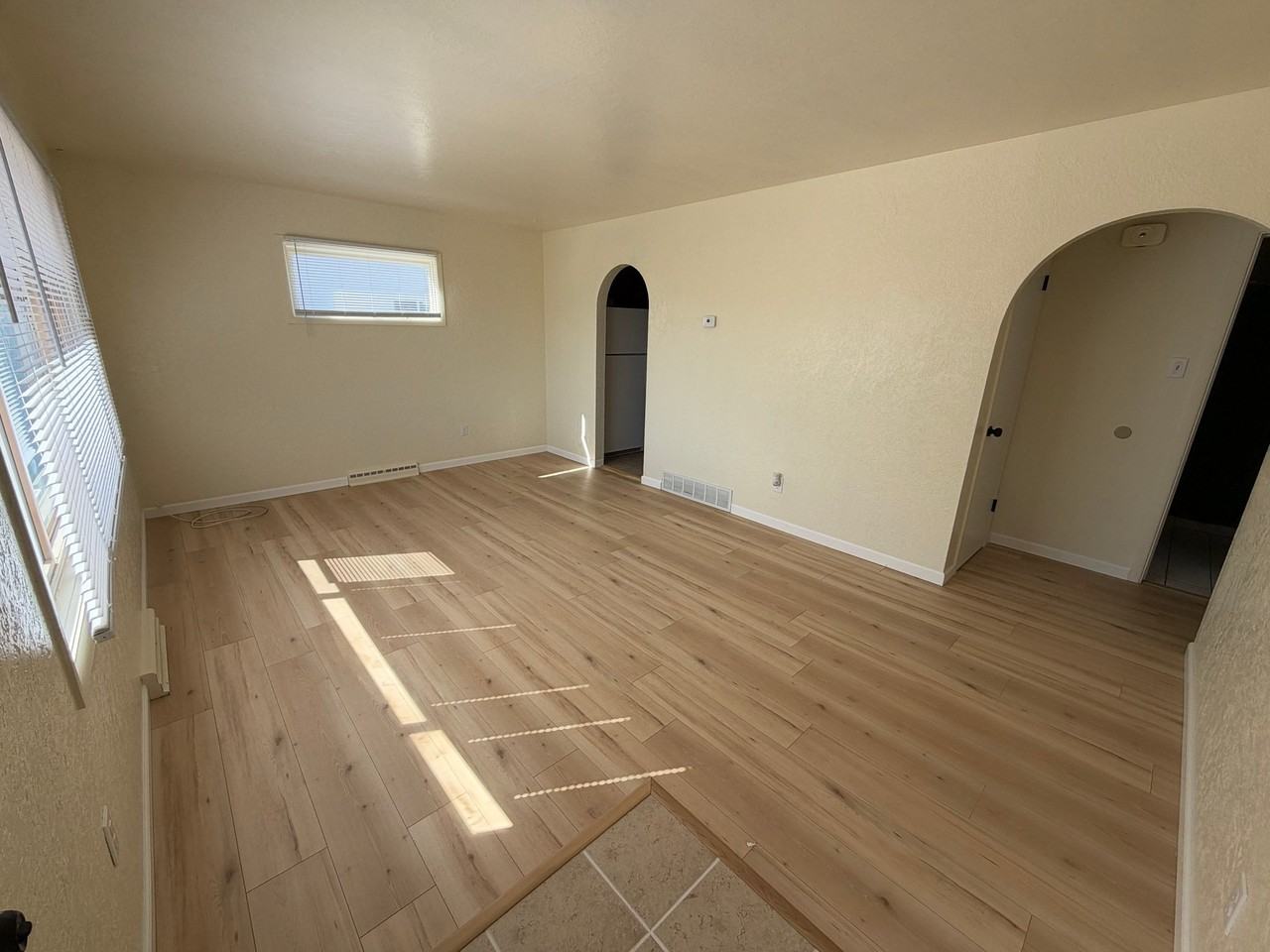 2831 Azalea St - Photo 2 of 19