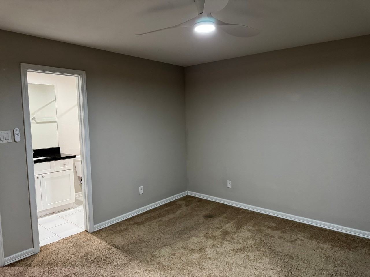 5005 Mallow St #B - Photo 5 of 20