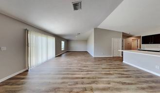 1106 Ne 11th St - Photo 1 of 1