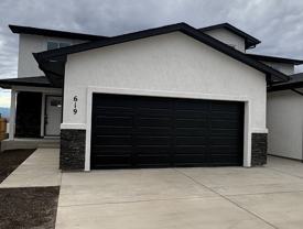 941 S Sweetwater Dr - Photo 1 of 1