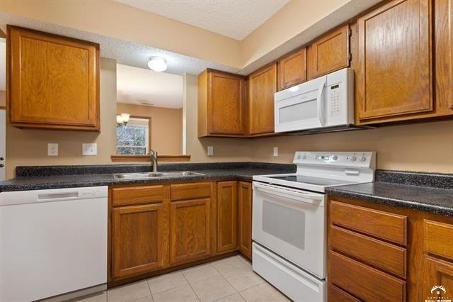 3506 W 24th St - Photo 6 of 11