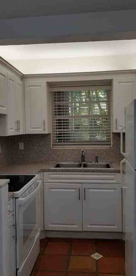 123 Salamanca Ave #1C - Photo 5 of 10