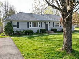 81 Hillside St - Photo 1 of 1