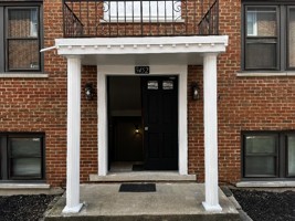 featured image of 9452 Glenlake Ave #1B