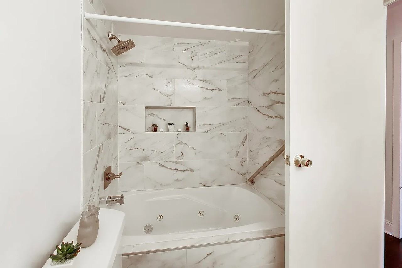 10 Old Oak Dr - Photo 5 of 8