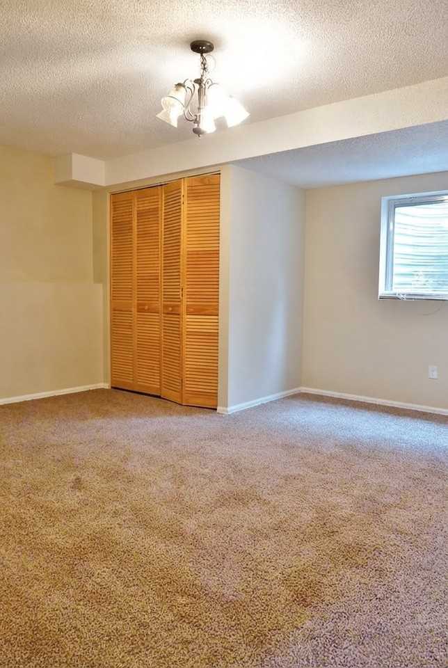 517 Autumn Pl - Photo 7 of 10