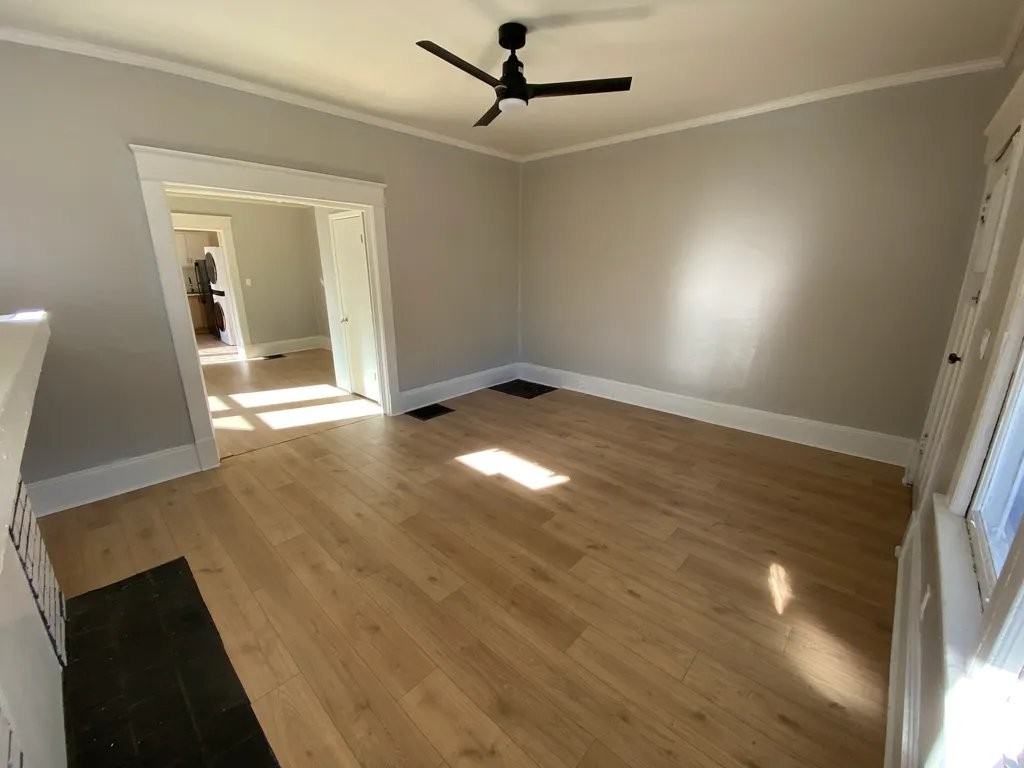 1127 Metropolitan Pkwy Sw #1 - Photo 3 of 11
