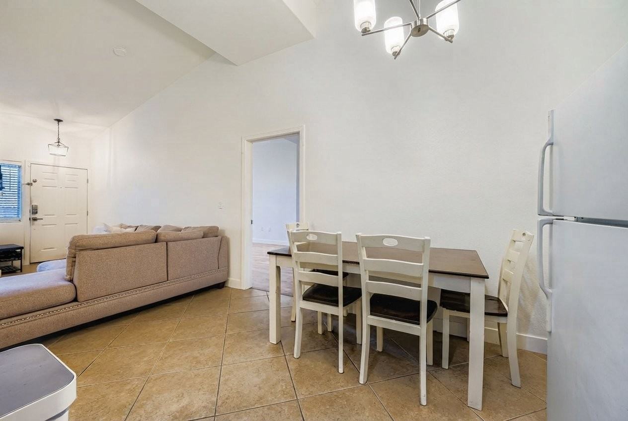3350 Cactus Shadow St #203 - Photo 2 of 9