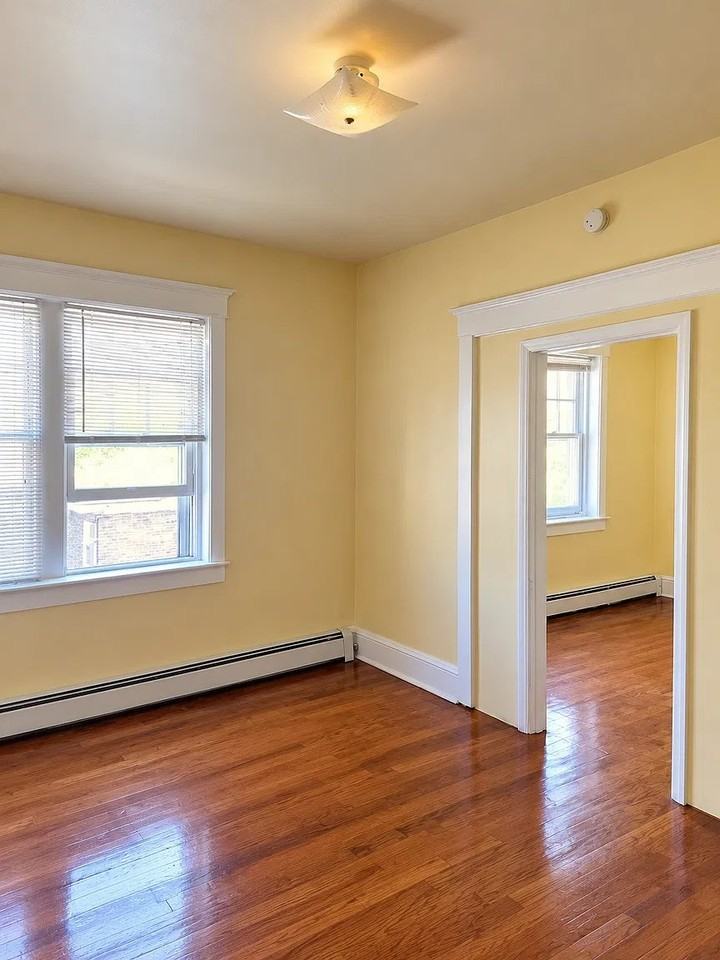 1025 Greenwood Ave #C2 - Photo 4 of 5