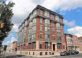 featured image of 203 E Hanover St #2A