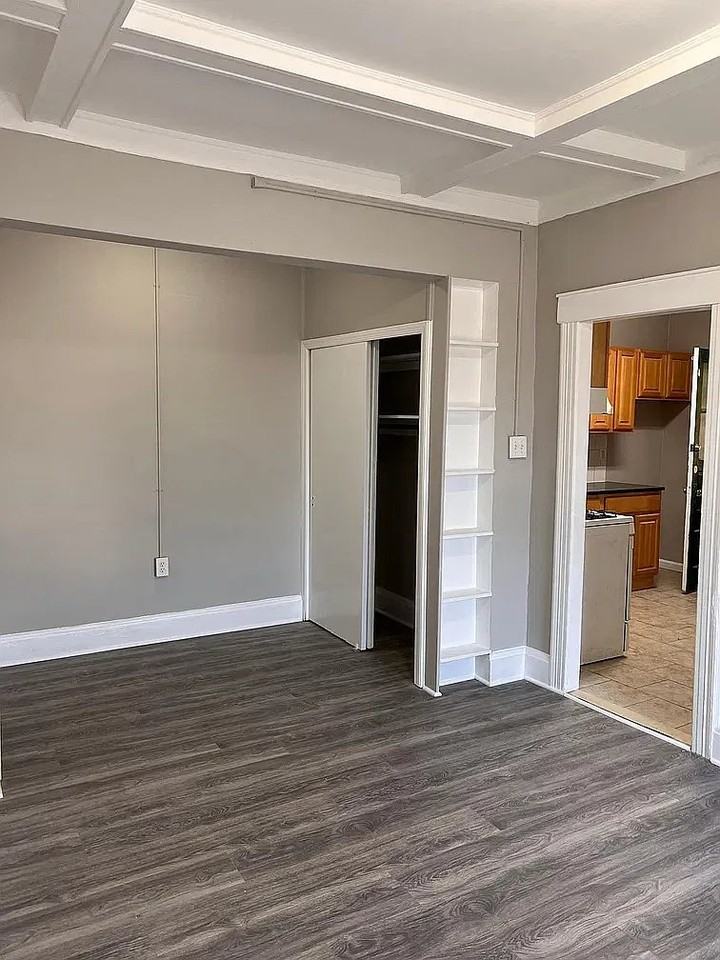 5 Duer St #4C - Photo 6 of 8
