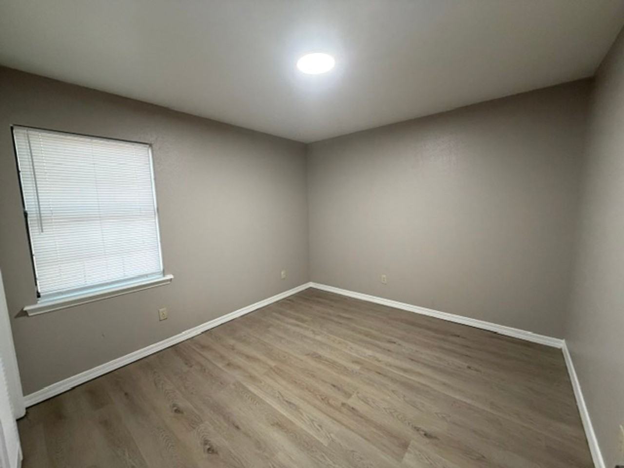 6824 Jefferson Paige Rd #1 - Photo 4 of 5