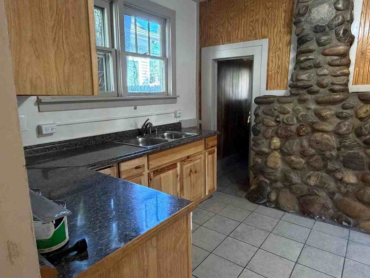522 E 3rd Ave - Photo 2 of 19