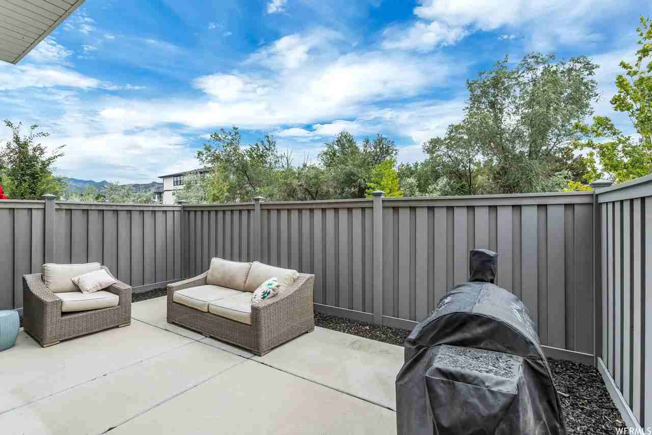 52 E Golden Privet Dr - Photo 7 of 15