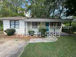 featured image of 563 Brussels Ave