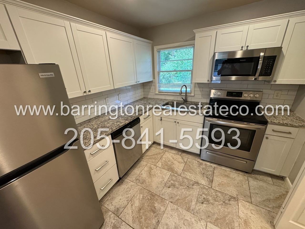 563 Brussels Ave - Photo 3 of 5