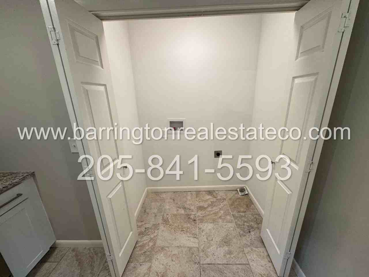 563 Brussels Ave - Photo 4 of 5