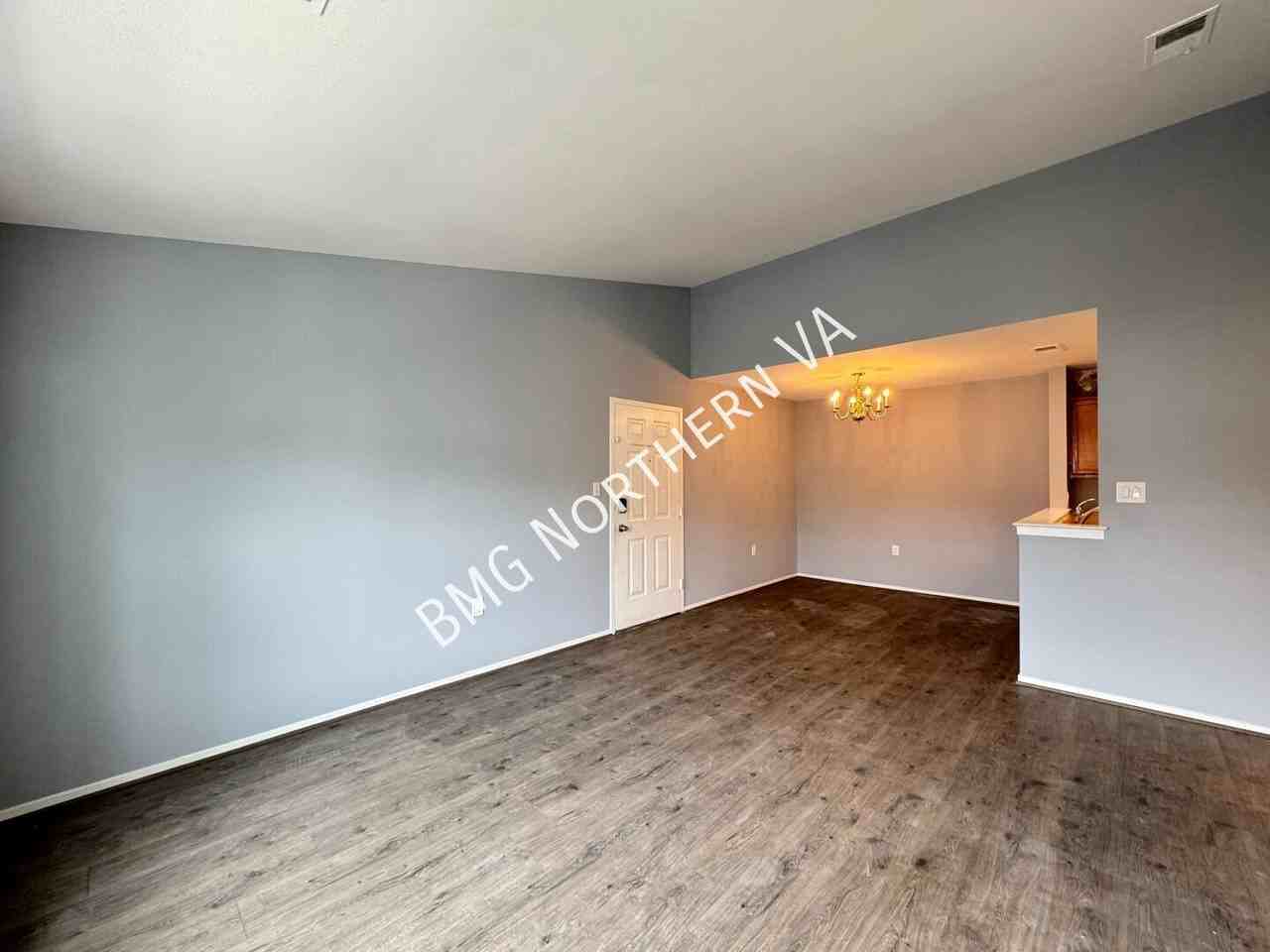 7825 Harrowgate Cir #D144 - Photo 4 of 25