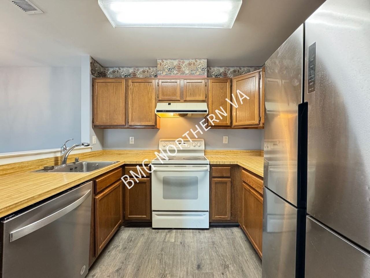 7825 Harrowgate Cir #D144 - Photo 7 of 25