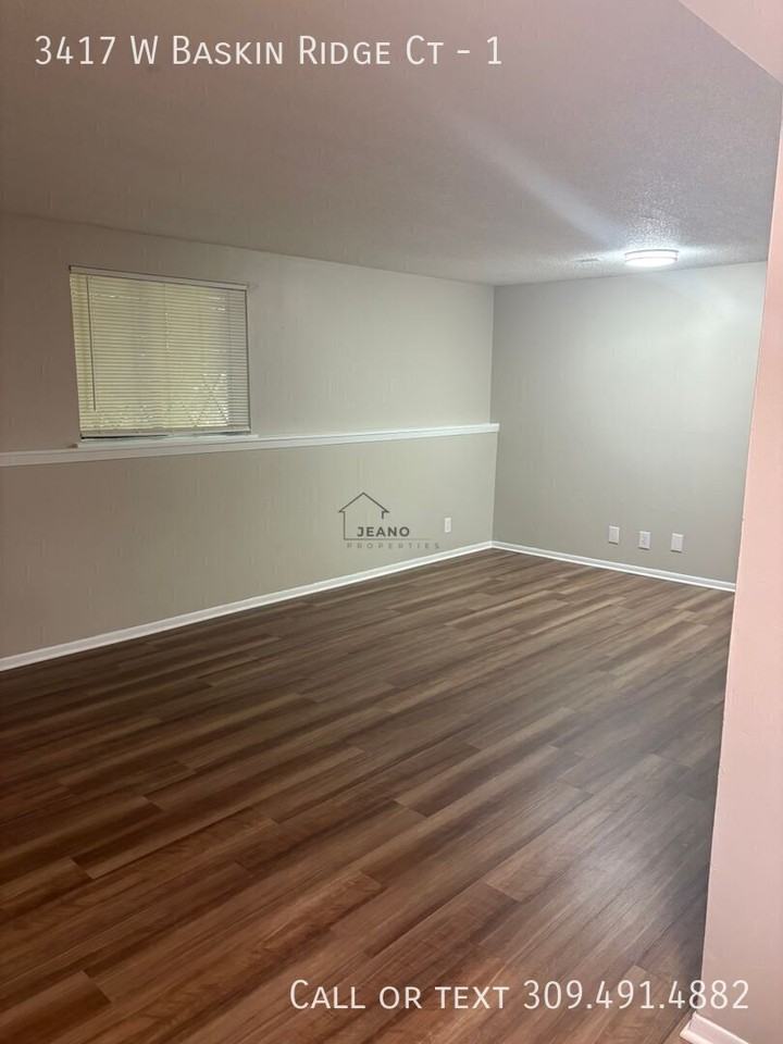 3417 W Baskin Ridge Ct #1 - Photo 4 of 10