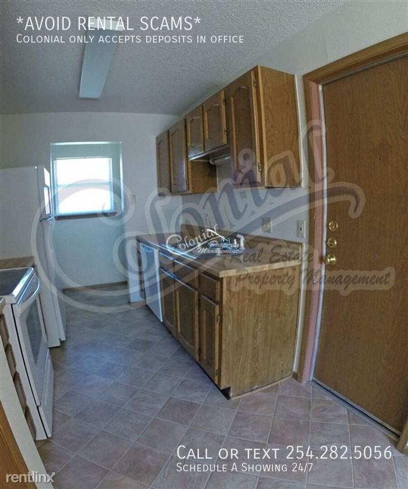 2023 Dickens Dr - Photo 4 of 17