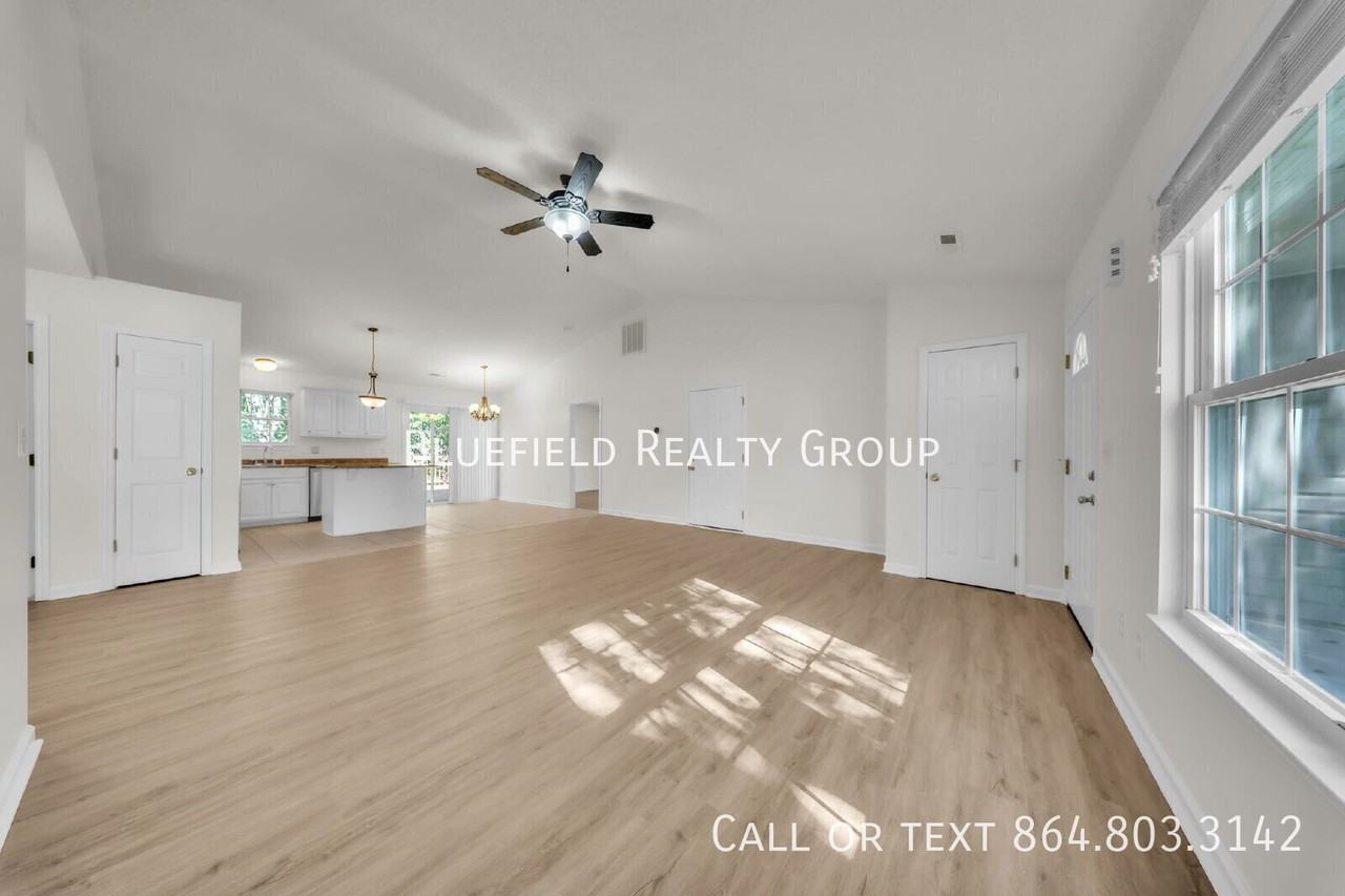 611 Rye Ct - Photo 7 of 28