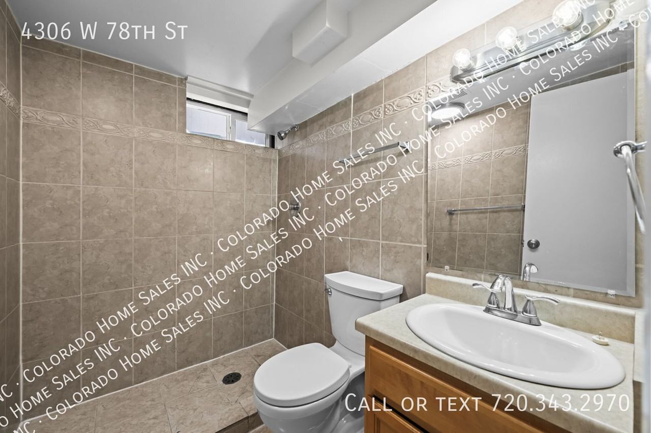 4306 W 78th Ave - Photo 5 of 36