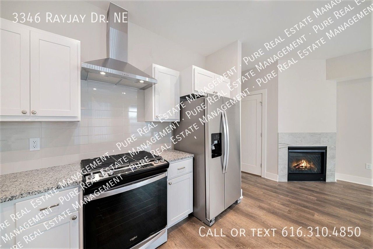 3346 Rayjay Dr Ne - Photo 2 of 20
