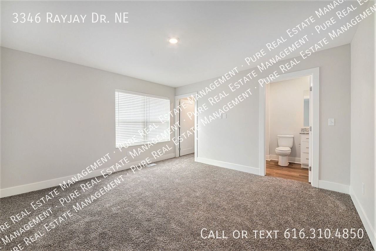 3346 Rayjay Dr Ne - Photo 6 of 20