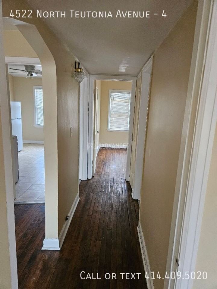 4522 N Teutonia Ave #4 - Photo 3 of 7