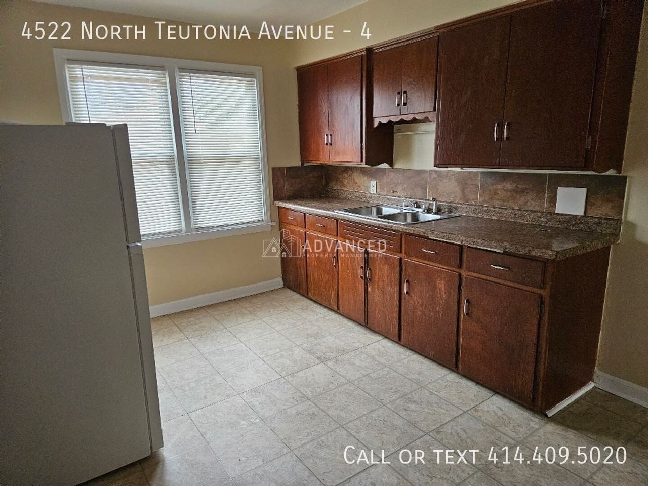 4522 N Teutonia Ave #4 - Photo 6 of 7