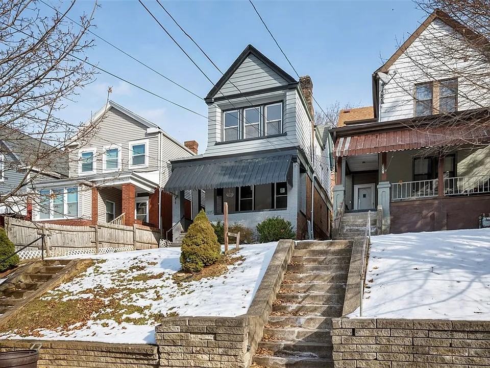 5219 Gertrude St - Photo 2 of 23