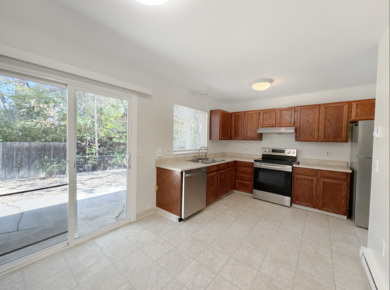 2150 Bowen St #1 - Photo 3 of 19