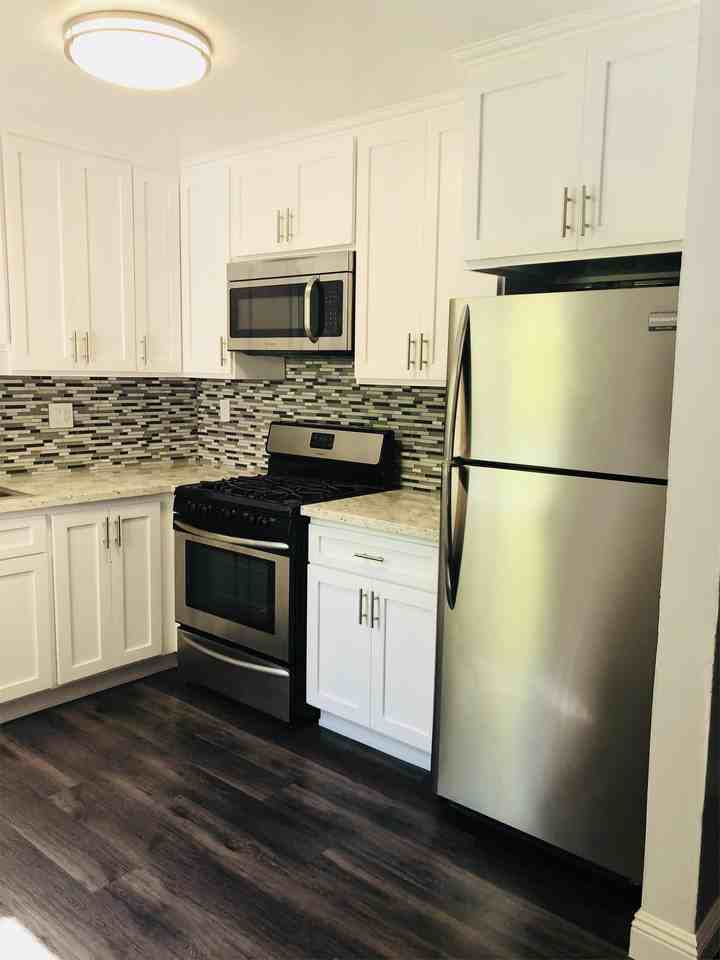 1320 S. St. Andrews Place - Photo 3 of 34