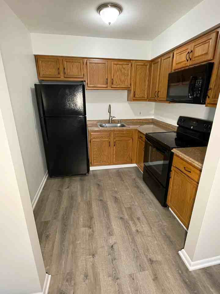 390 Minor StreetUnit 9 #390-9 - Photo 5 of 19
