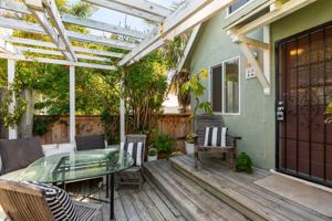 featured image of 215 Lolita St