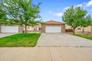 featured image of 2493 Carriage Dr #1