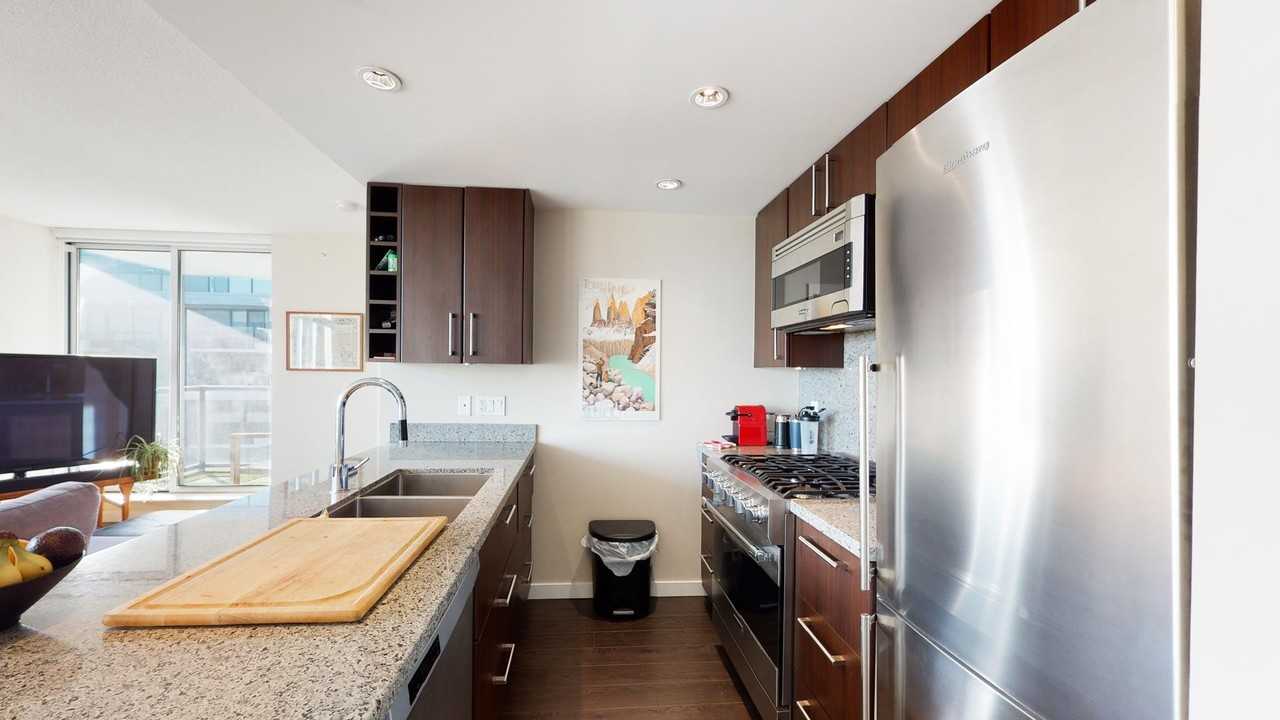 168 West 1st Avenue #1400 - Photo 5 of 27