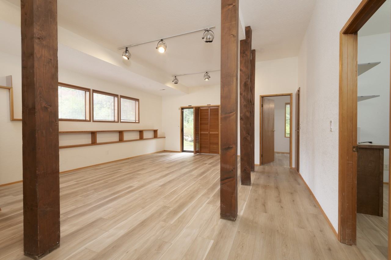35905 3rd Ave Sw #1 - Photo 2 of 13