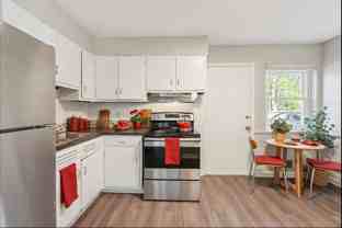 873 N Meadows Ct #873F - Photo 1 of 1
