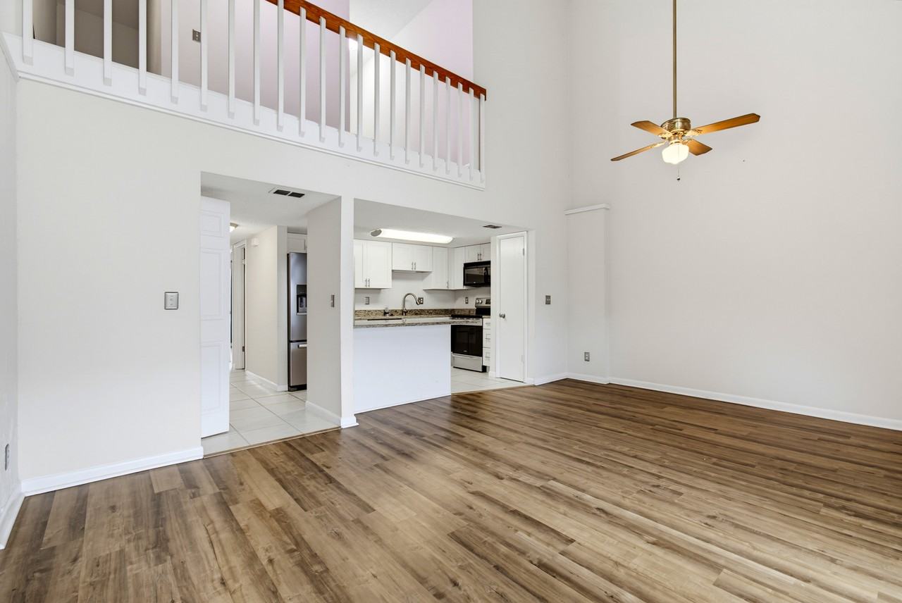 23 Oakwood Park #1 - Photo 7 of 50
